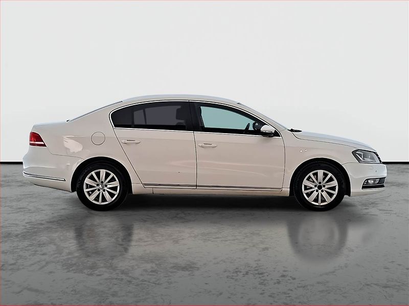 Volkswagen Passat (2014) 2.0 TDI, CZ doklady - fotka 6 z 20
