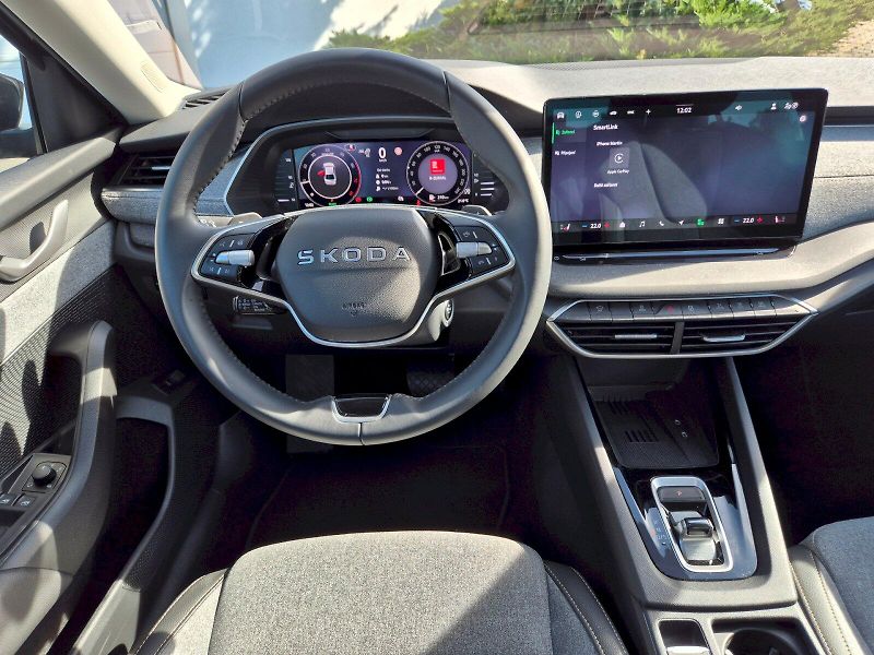 Škoda Octavia (2025) Top Selection 1.5TSi M-HEV 110 - fotka 21 z 32