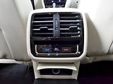 Volkswagen Passat (2018) 2.0TDI 140kW DSG R-line DSG 4x - náhled 31