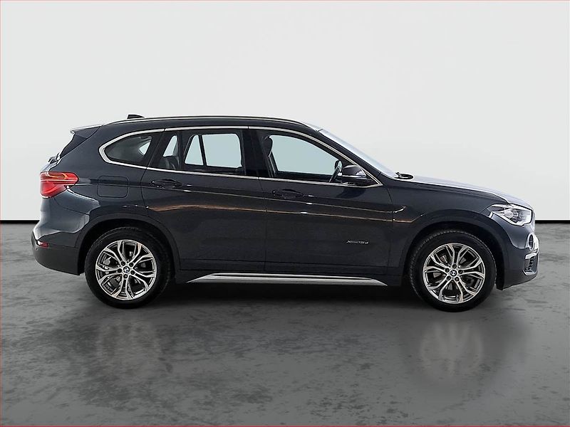 BMW X1 (2017) xDrive18d, 4X4, Automat - fotka 6 z 22