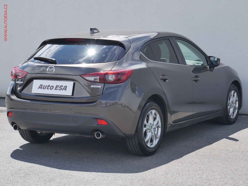 Mazda 3 (2014) 2.0i, ČR, AC, bixen - fotka 4 z 22