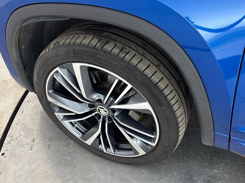 Škoda Kodiaq RS 4x4 DSG - fotka 27 z 31
