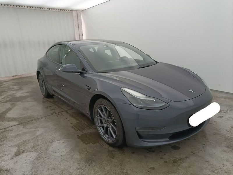 Tesla Model 3 AWD LED ACC       PŘIPRAVUJEME - fotka 5 z 9