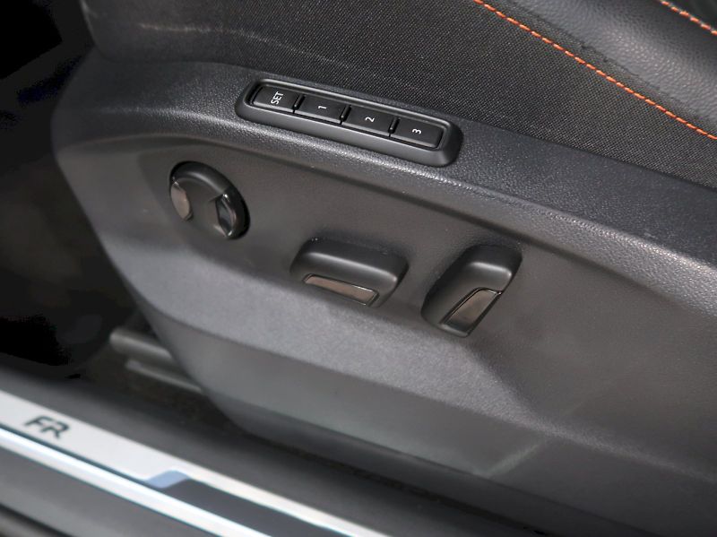 Seat Tarraco (2024) FR4 2.0TDI 147KW 4x4 DSG WEBAS - fotka 15 z 47