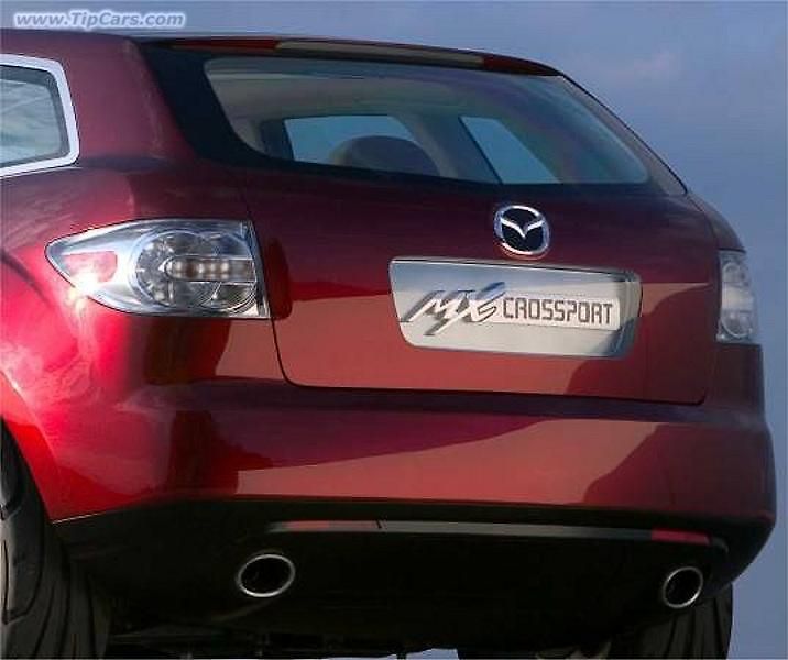 Koncept MX Crossport naznačuje tvary nového SUV CX - 7.