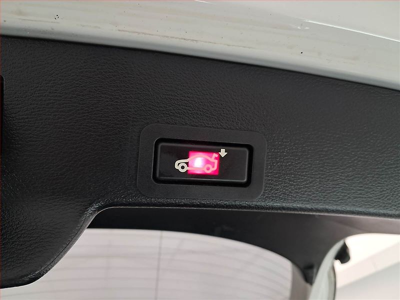 BMW X6 (2013) xDrive30d, 4X4, Automat - fotka 22 z 22