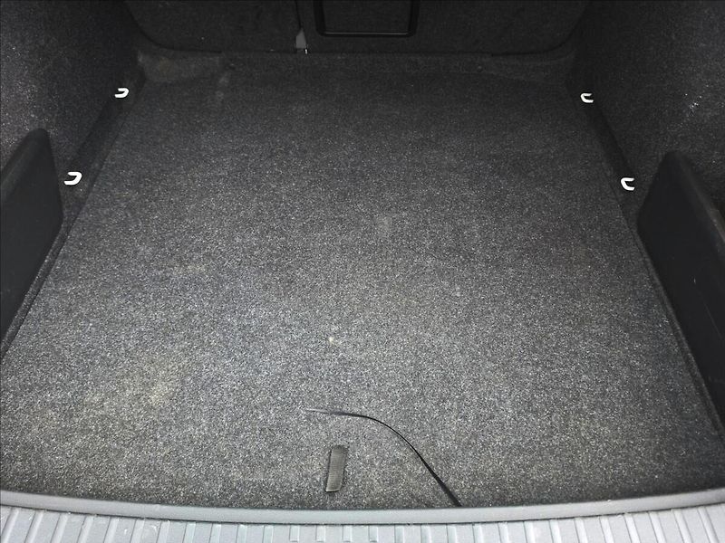 Škoda Octavia 1,0 1,0TSi 81KW Ambition DPH - fotka 28 z 42