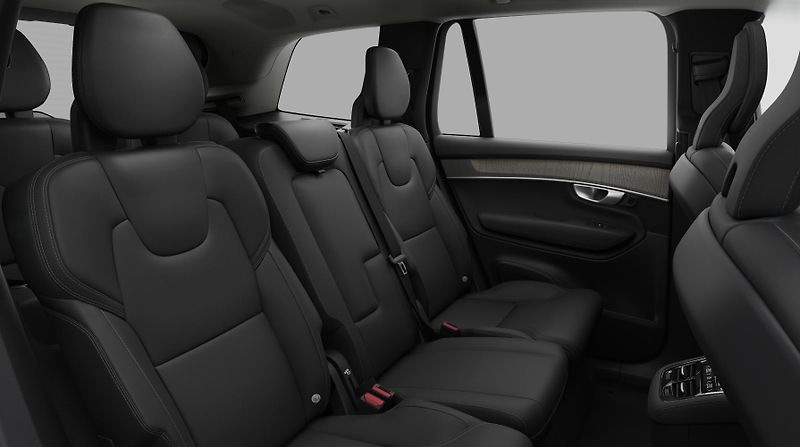 Volvo XC90 (2026) B5 AWD PLUS BRIGHT - fotka 11 z 13