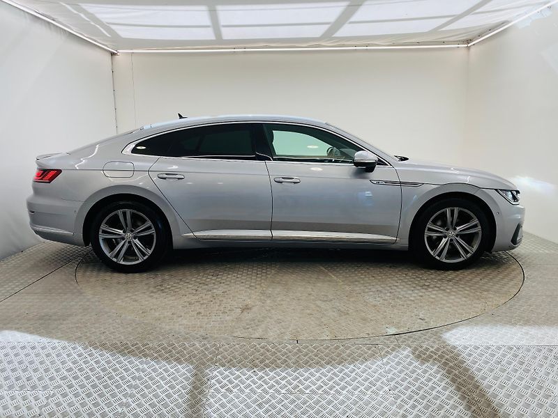 Volkswagen Arteon 2,0 R-LINE 2,0 TDI 140kW 7DSG - fotka 24 z 26