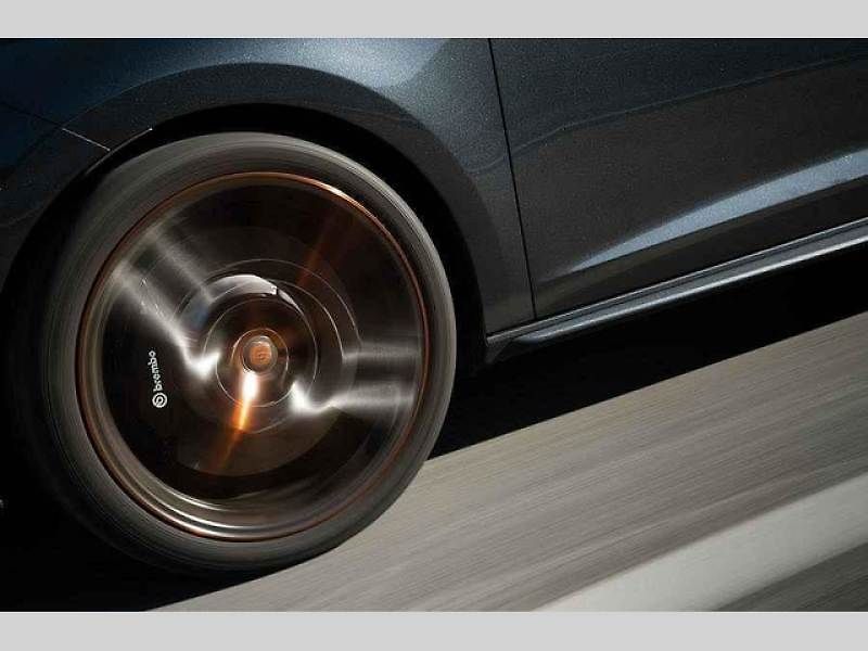 Seat Leon Cupra R ST v úpravě od ABT nabídne 370 koní