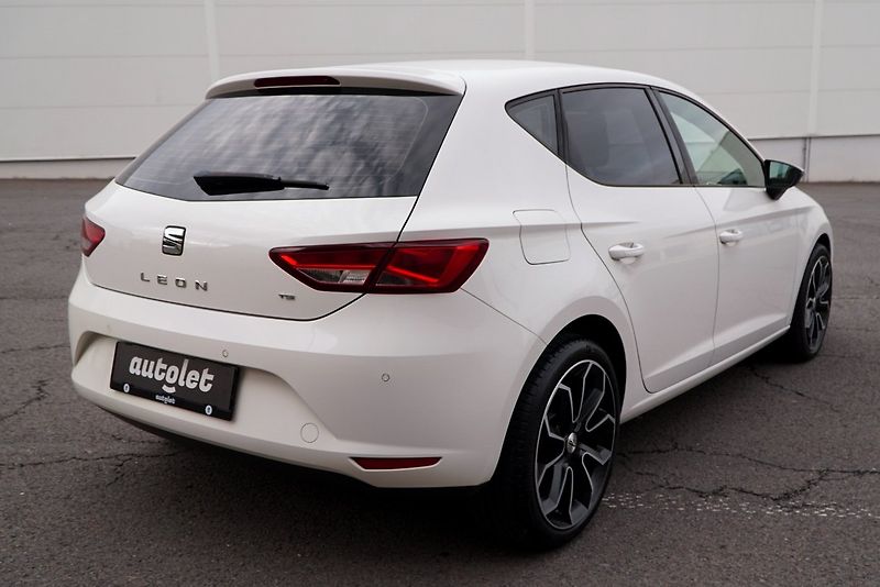 Seat Leon 1.4 TSI STYLE nové rozvody - fotka 10 z 33