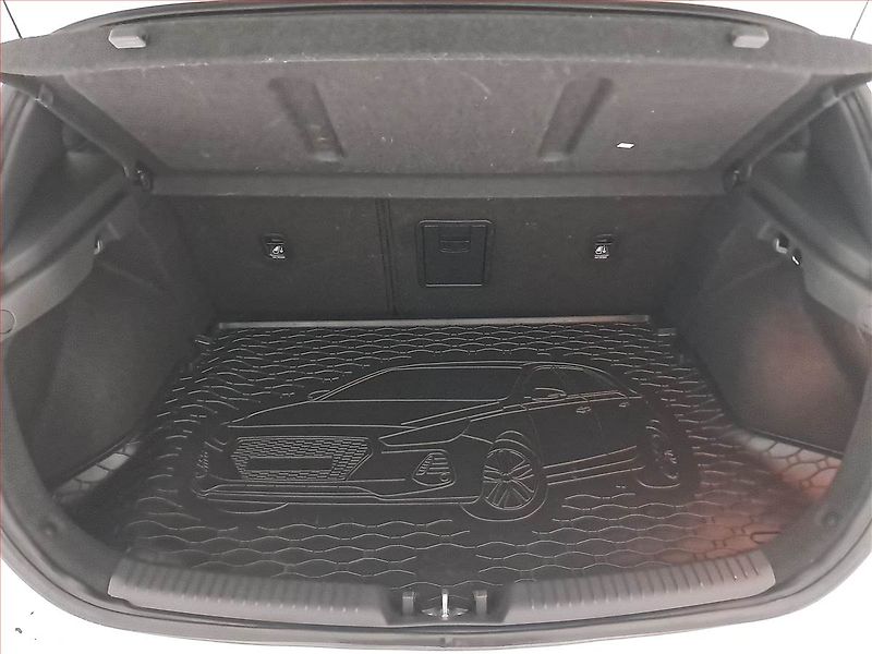 Hyundai i30 (2024) 1.0 T-GDI, Automat, Serv.kniha - fotka 14 z 16