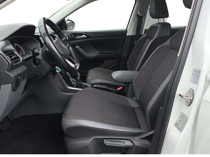Volkswagen T-Cross 1.0 TSi R-Line - fotka 6 z 21