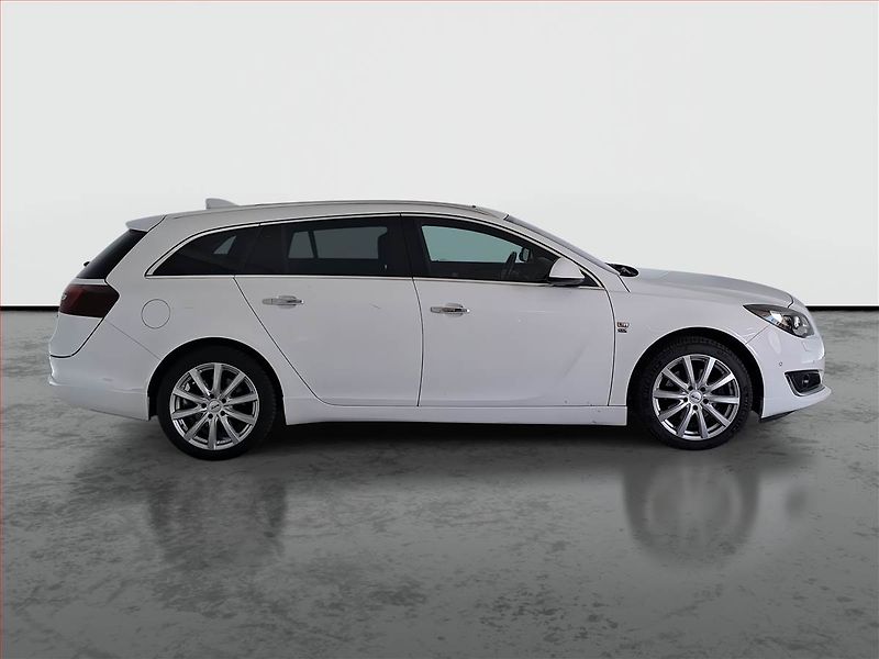 Opel Insignia (2016) 2.0 CDTI, Automat, Navi - fotka 6 z 17