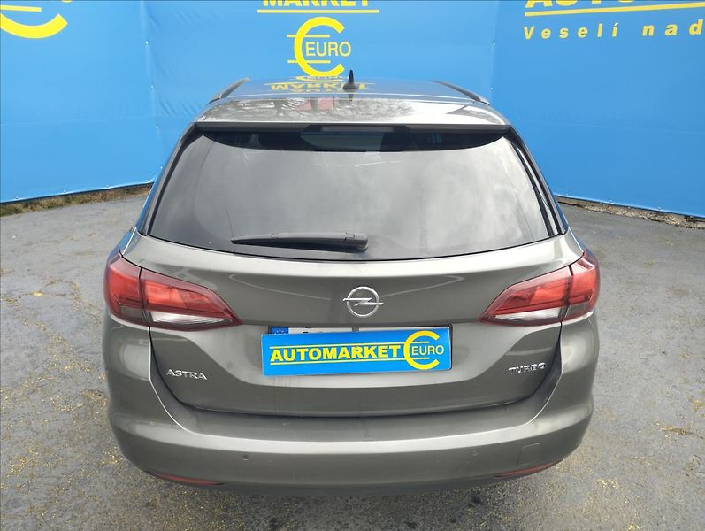 Opel Astra 1,4 T 110KW - fotka 5 z 17
