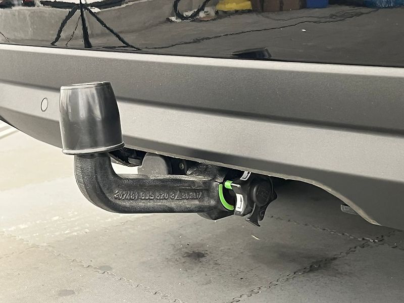 Ford S-MAX 2.5 Duratec HEV TITANIUM - fotka 33 z 64