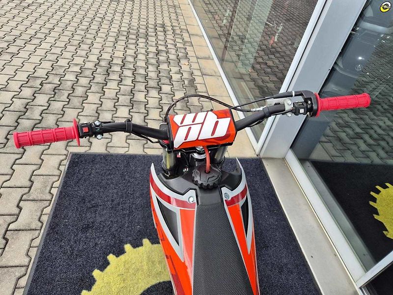 Ostatní (2026) WPB RACE BEAST 212 - fotka 17 z 17