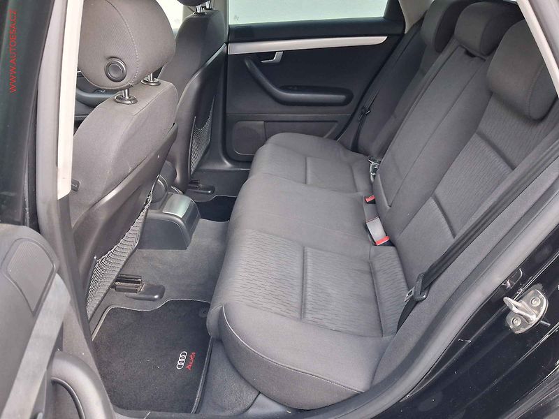 Audi A4 (2008) 2.0 TDi Quattro, Klima - fotka 10 z 15