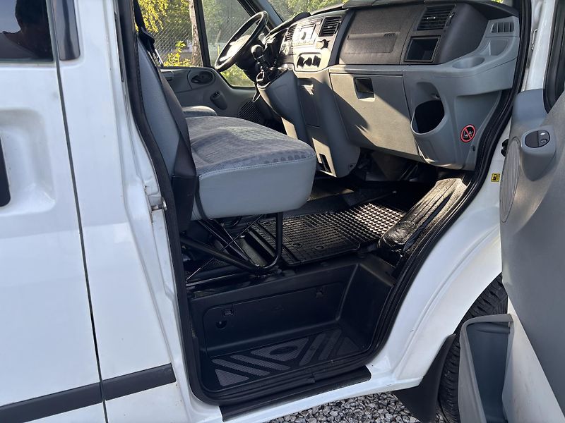 Ford Transit 350 L3H2 TREND 6 MÍST - fotka 19 z 41