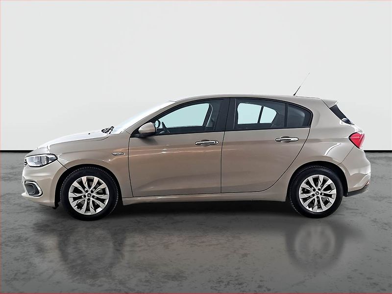 Fiat Tipo (2017) 1.4 16V, Serv.kniha - fotka 3 z 20