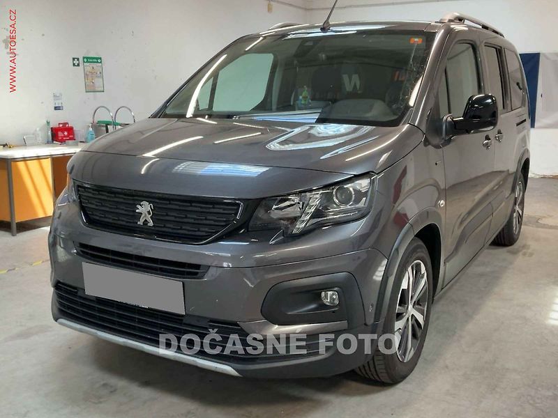 Peugeot Rifter (2019) 1.5HDi MAXi 7míst, GT Line - fotka 1 z 7
