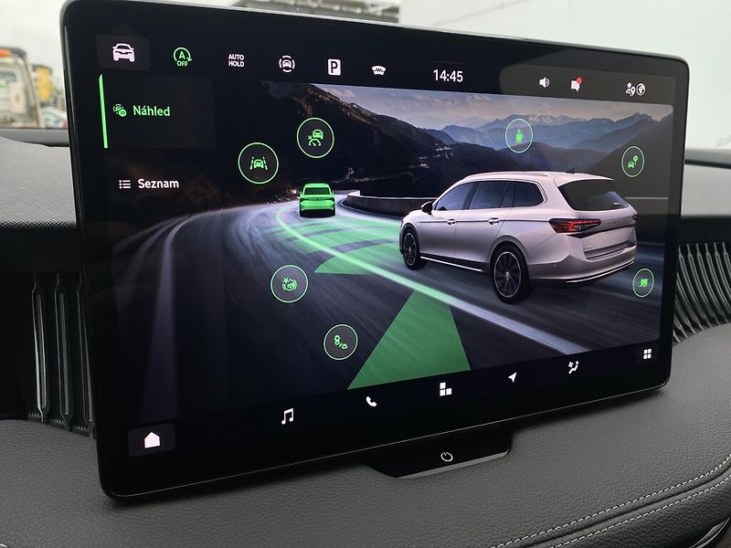 Škoda Superb Combi 2,0 TDI L&K 4x4 DSG - fotka 20 z 30