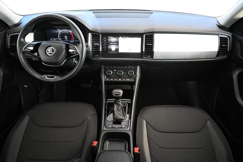 Škoda Kodiaq (2023) 2.0 TOUR Matrix LED DSG ACC Vi - fotka 12 z 38