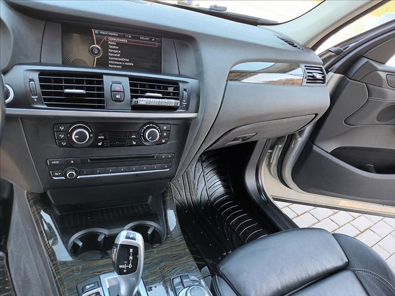 BMW X3 2,0 d,xDrive,KŮŽE,NAVI,TAŽNÉ - fotka 13 z 41