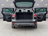 Volkswagen Golf (2017) 2.0TDi MAN Highline+, DPH, ACC - náhled 10