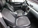 Volkswagen Passat (2011) 2.0 TDI, Xenony, Tempomat - náhled 9