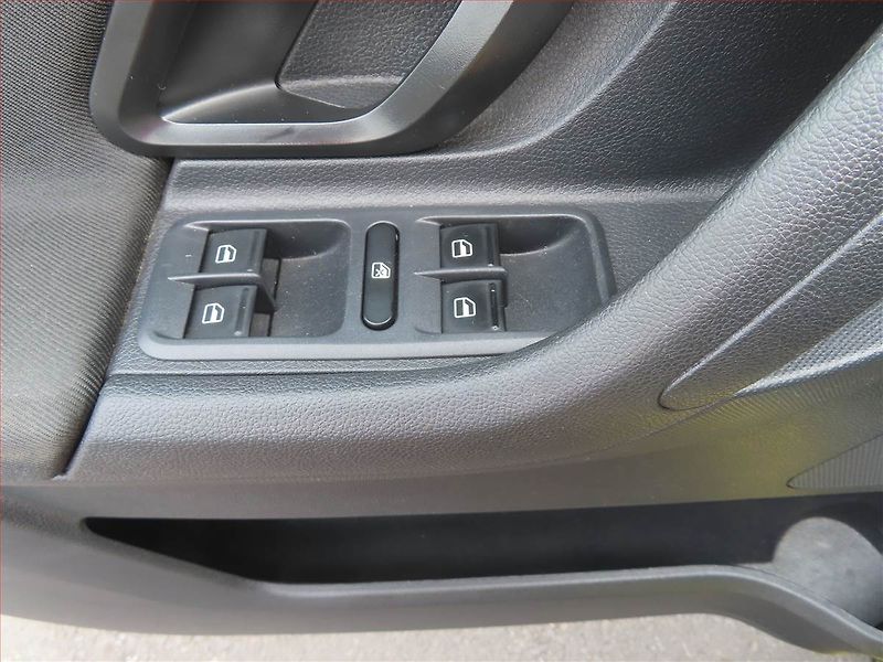 Škoda Fabia (2012) Monte Carlo 1.2 TSI - fotka 16 z 17