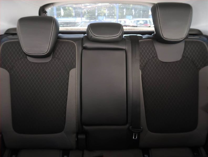 Opel Grandland X (2018) 1.2 Turbo, Automat, Serv.kniha - fotka 10 z 21