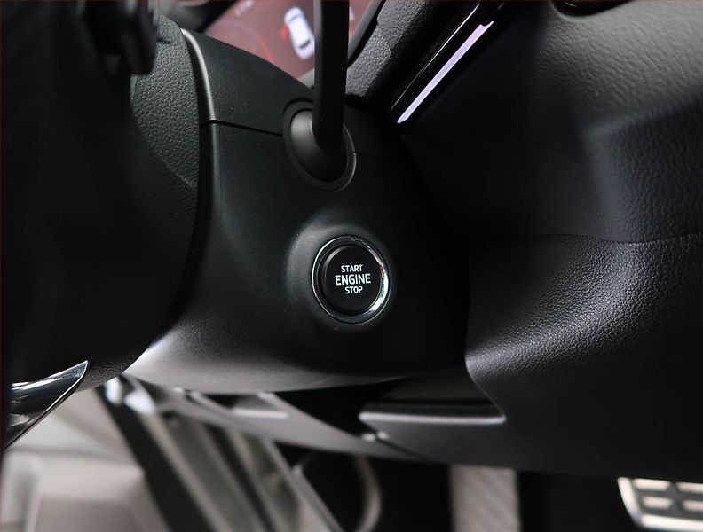 Škoda Karoq (2022) Sportline 1.5 TSI - fotka 24 z 27