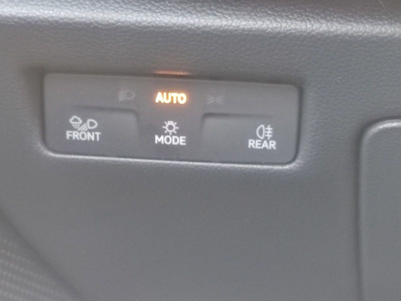 Škoda Superb (2025) L&K 2,0 Tdi 142 kw 4x4 DSg - fotka 30 z 40