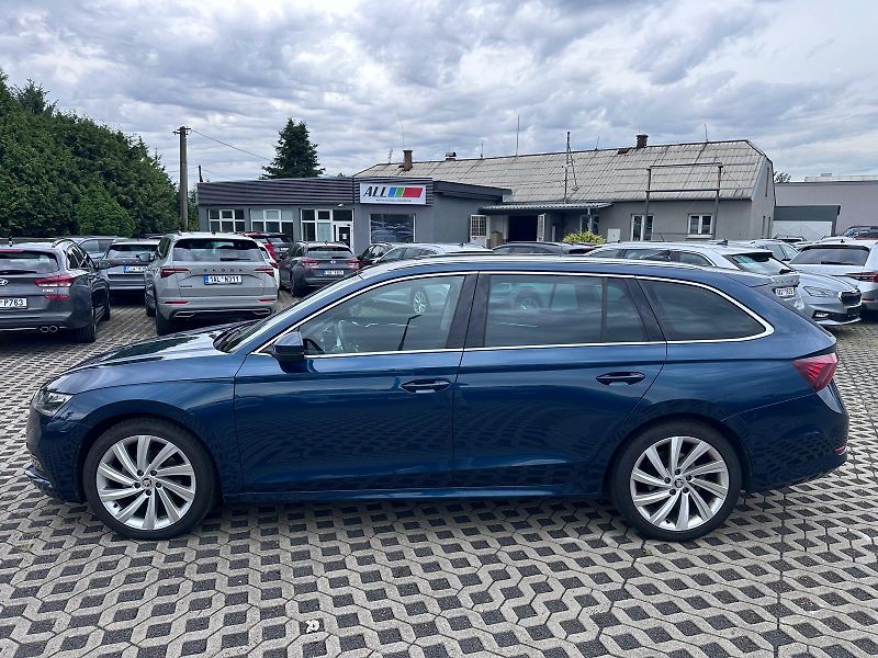 Škoda Octavia 2,0 TDI 110kW DSG Style - fotka 6 z 17