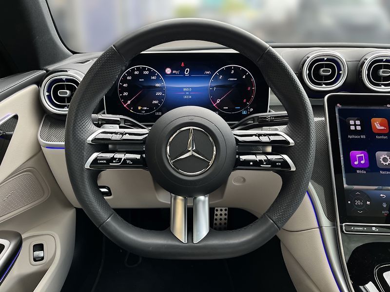 Mercedes-Benz CLE Coupé 220d kupé AMG Panorama - fotka 11 z 21