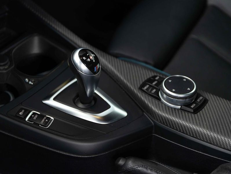 BMW M2 - fotka 15 z 21