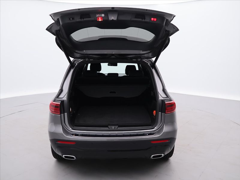 Mercedes-Benz GLB 2,0 200d 110kW 4MATIC CZ - fotka 9 z 34