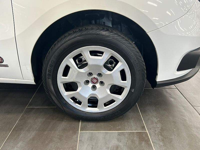 Fiat Dobló (2018) CNG 2018 | Záruka - fotka 8 z 40