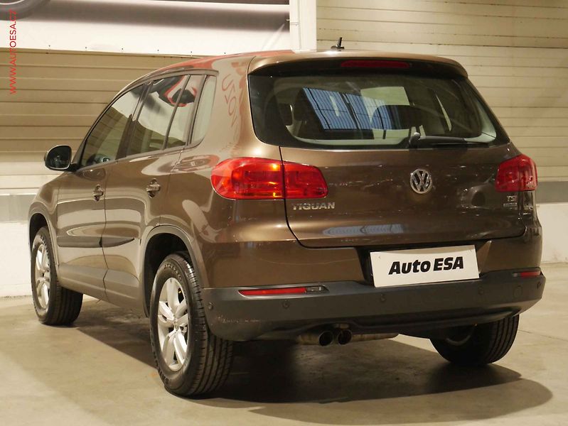 Volkswagen Tiguan (2011) 1.4 TSI, ČR, AC, temp - fotka 4 z 20