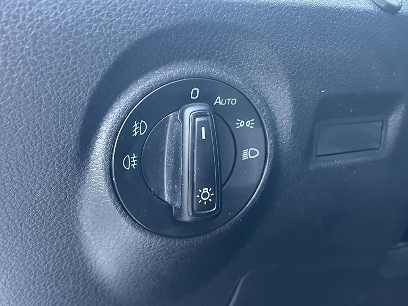 Škoda Fabia (2022) 1.0 TSI 70KW STYLE ČR 1MAJITEL - fotka 12 z 16