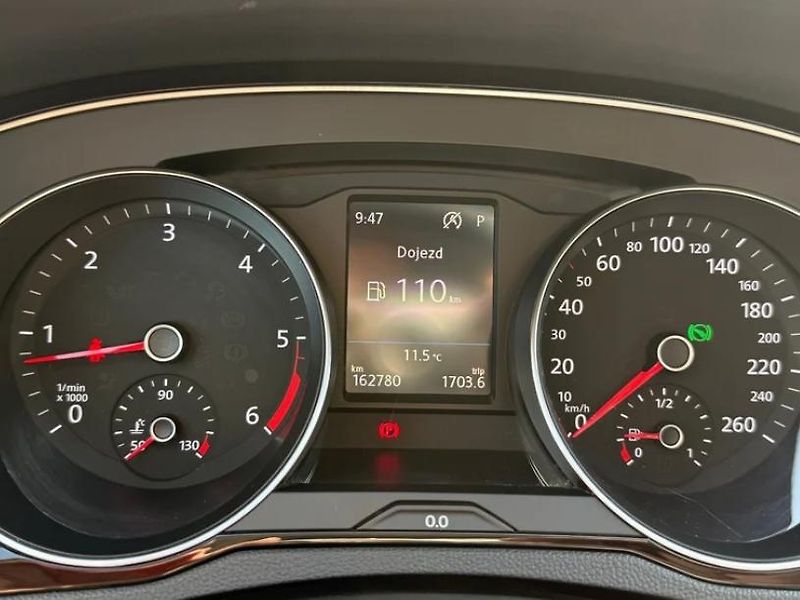 Volkswagen Passat - fotka 5 z 21