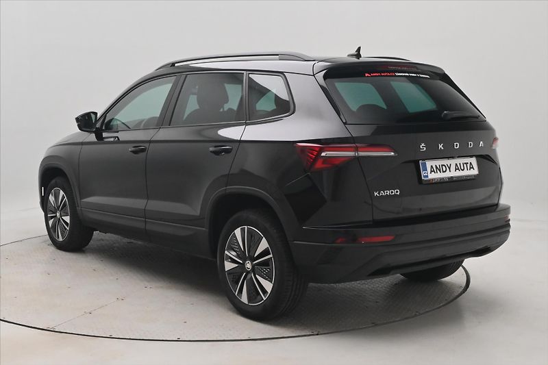 Škoda Karoq 2,0 TDI 85 kW Clever NAVI Záru - fotka 7 z 31
