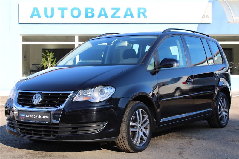 Volkswagen Touran 1,9 TDI  KLIMATIZACE,TEMPOMAT - fotka 1 z 29