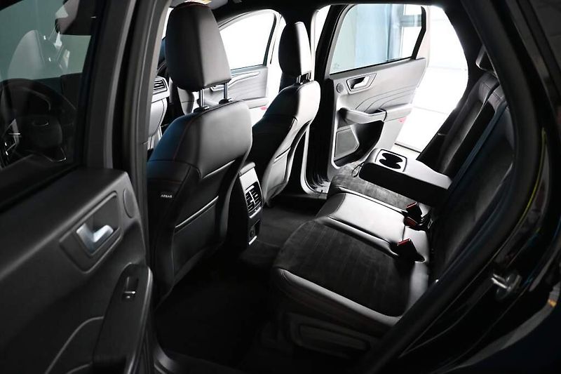 Ford Kuga (2022) 2.5 ST-LINE X LED ACC VIRTUAL - fotka 9 z 45