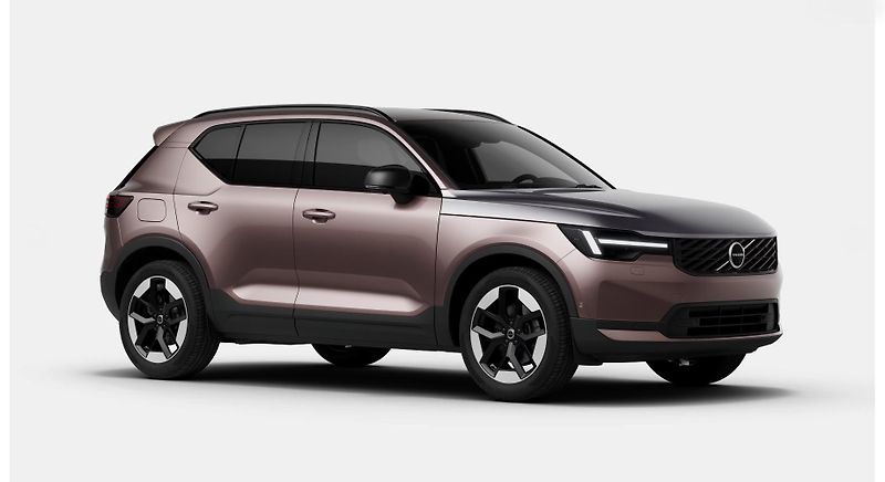 Volvo XC40 (2026) B3 PLUS AUT - fotka 7 z 15