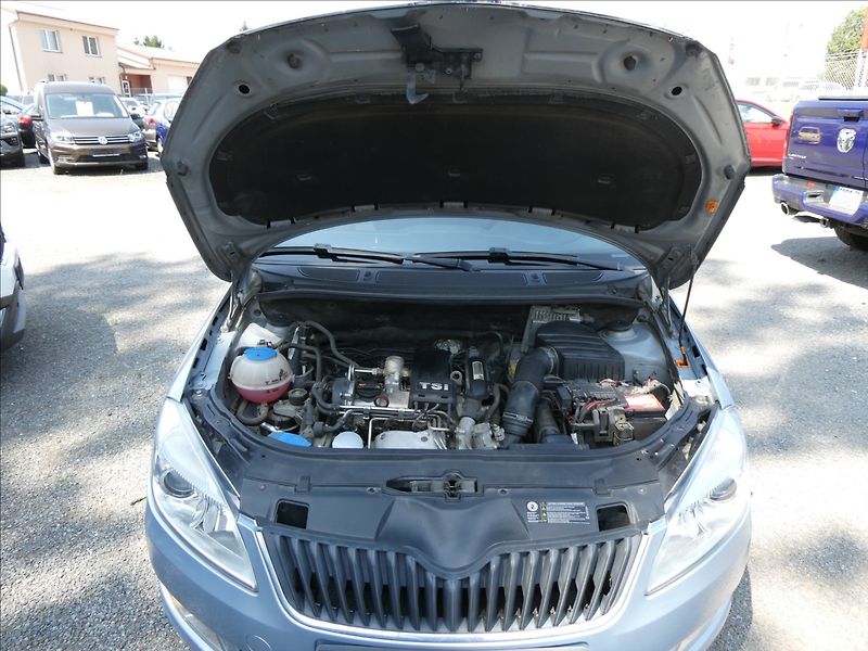 Škoda Roomster 1,2 TSi 2x kola,KLIMA,tempomat - fotka 33 z 43