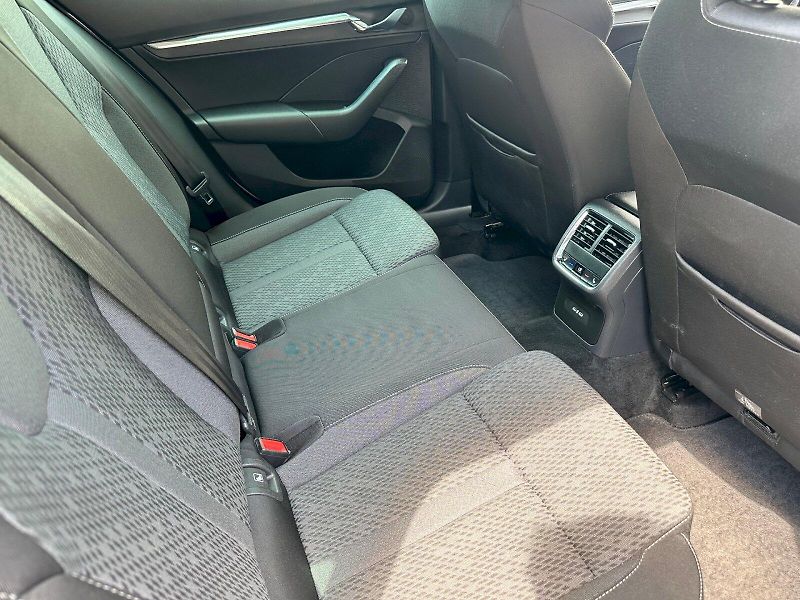 Škoda Octavia (2022) 2.0 TDI 110kW Style Combi - fotka 21 z 24