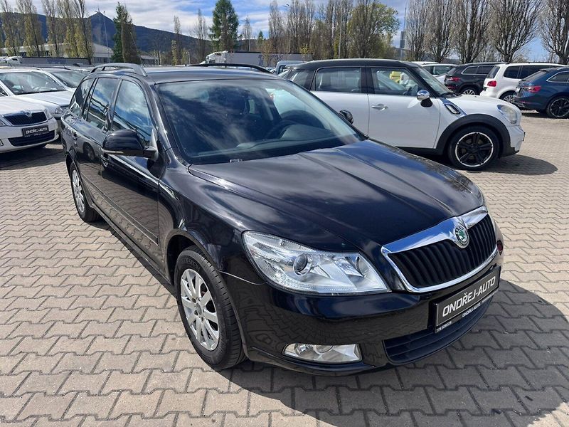 Škoda Octavia (2009) 1,4 TSI 90 KW STK KOLA - fotka 8 z 50