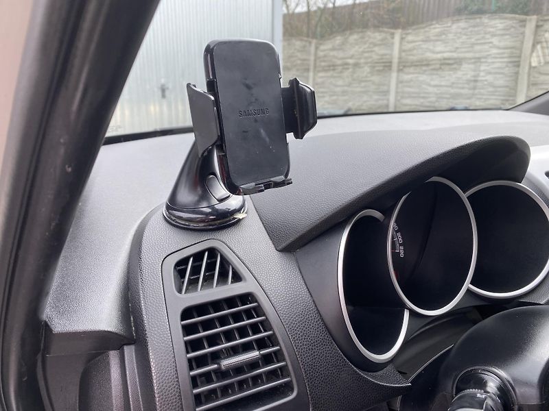 Kia Venga 1.4i 16v 90PS KLIMA SERVIS!!!  - fotka 141 z 144